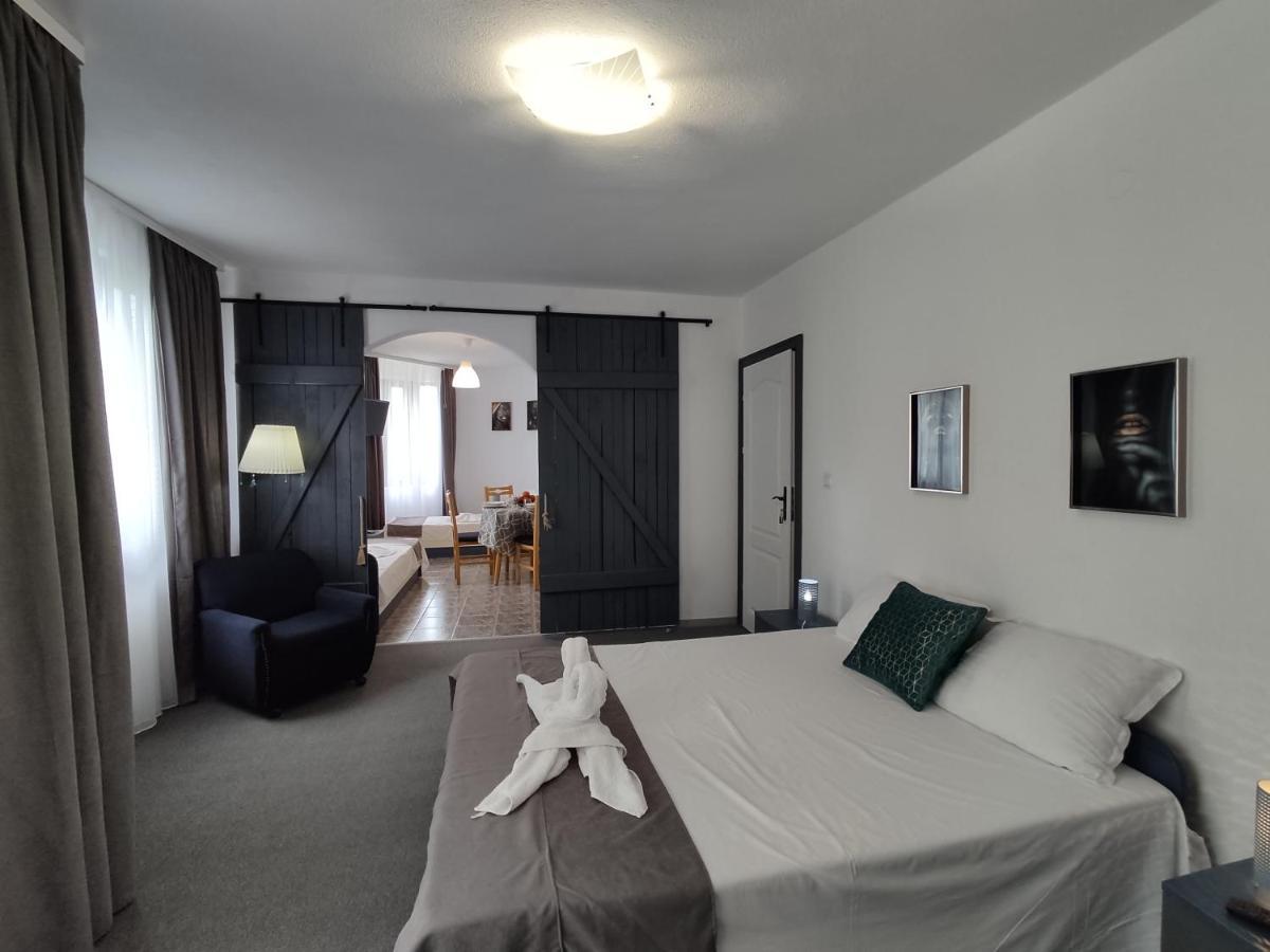 Rali Apartments Китен Номер фото